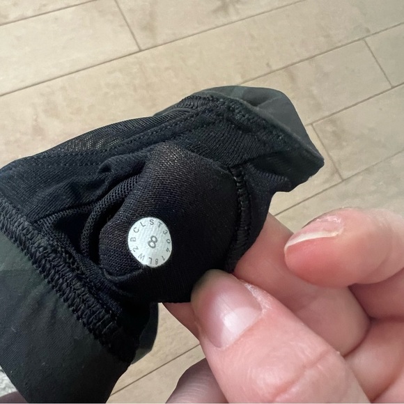 Lululemon Freely Flexed Bra
Incognito Camo Multi Gator Green / Black - Picture 7 of 7